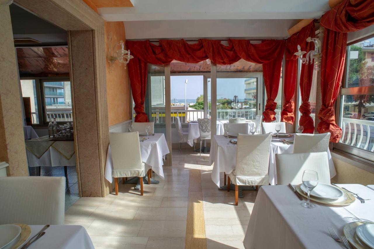 Hotel Margherita Lido di Jesolo Buitenkant foto