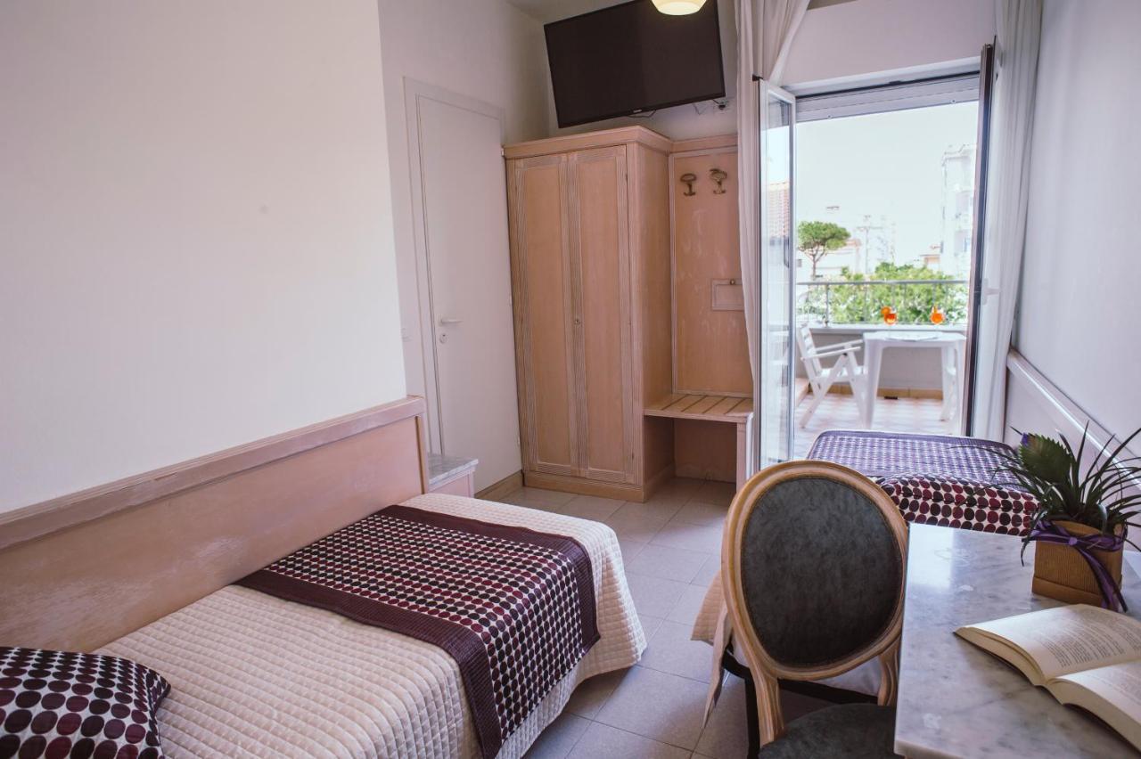Hotel Margherita Lido di Jesolo Buitenkant foto