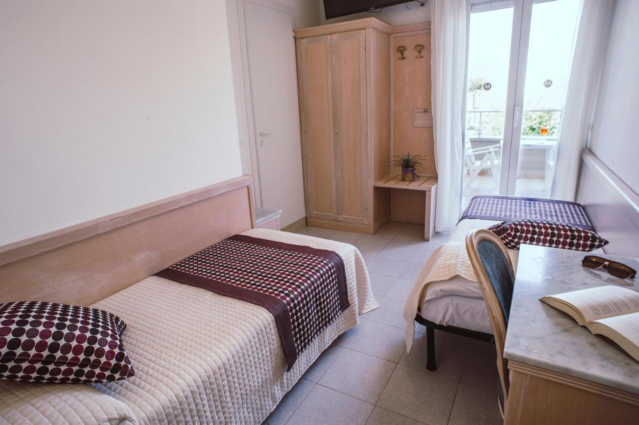 Hotel Margherita Lido di Jesolo Buitenkant foto