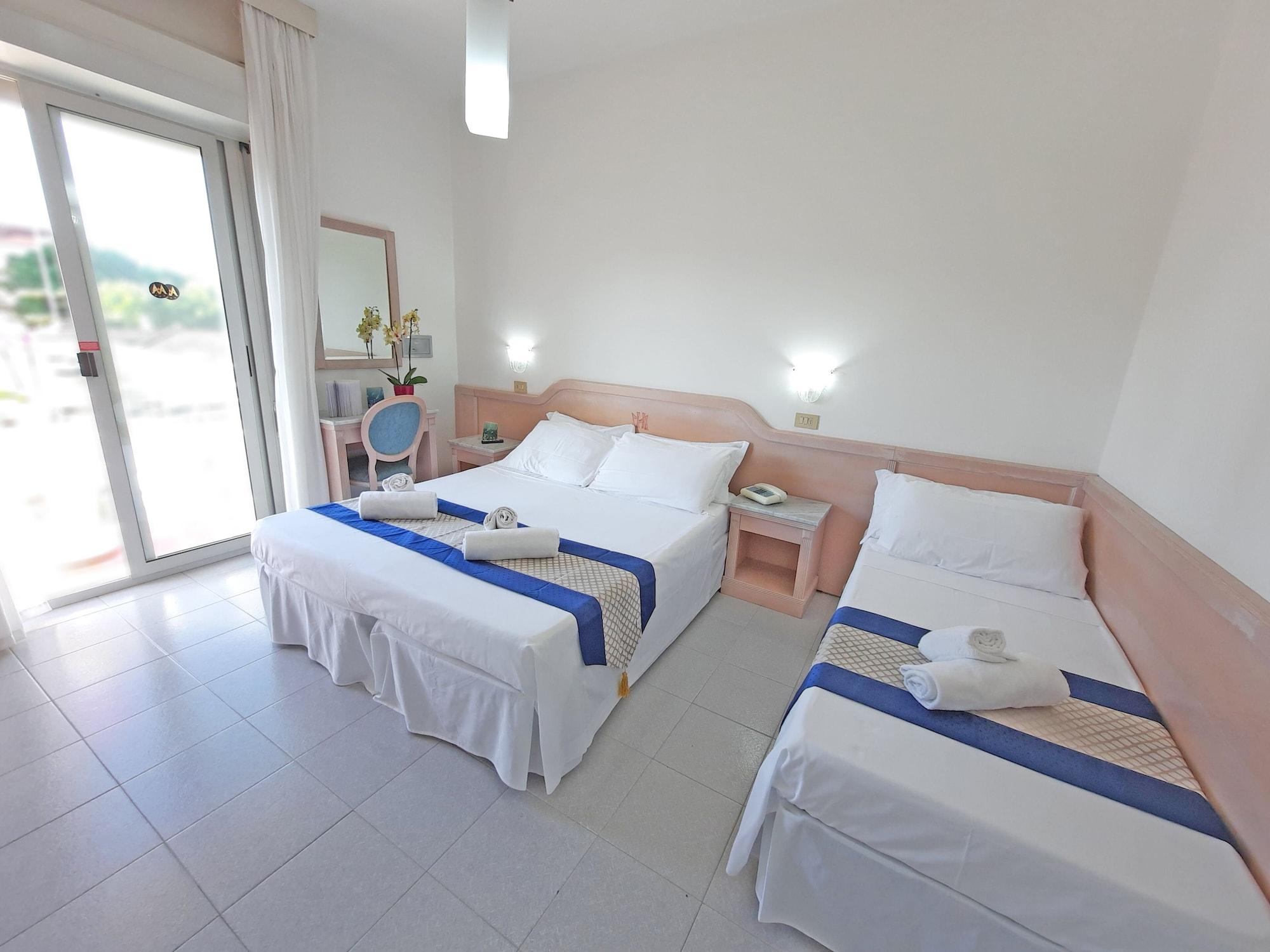 Hotel Margherita Lido di Jesolo Buitenkant foto